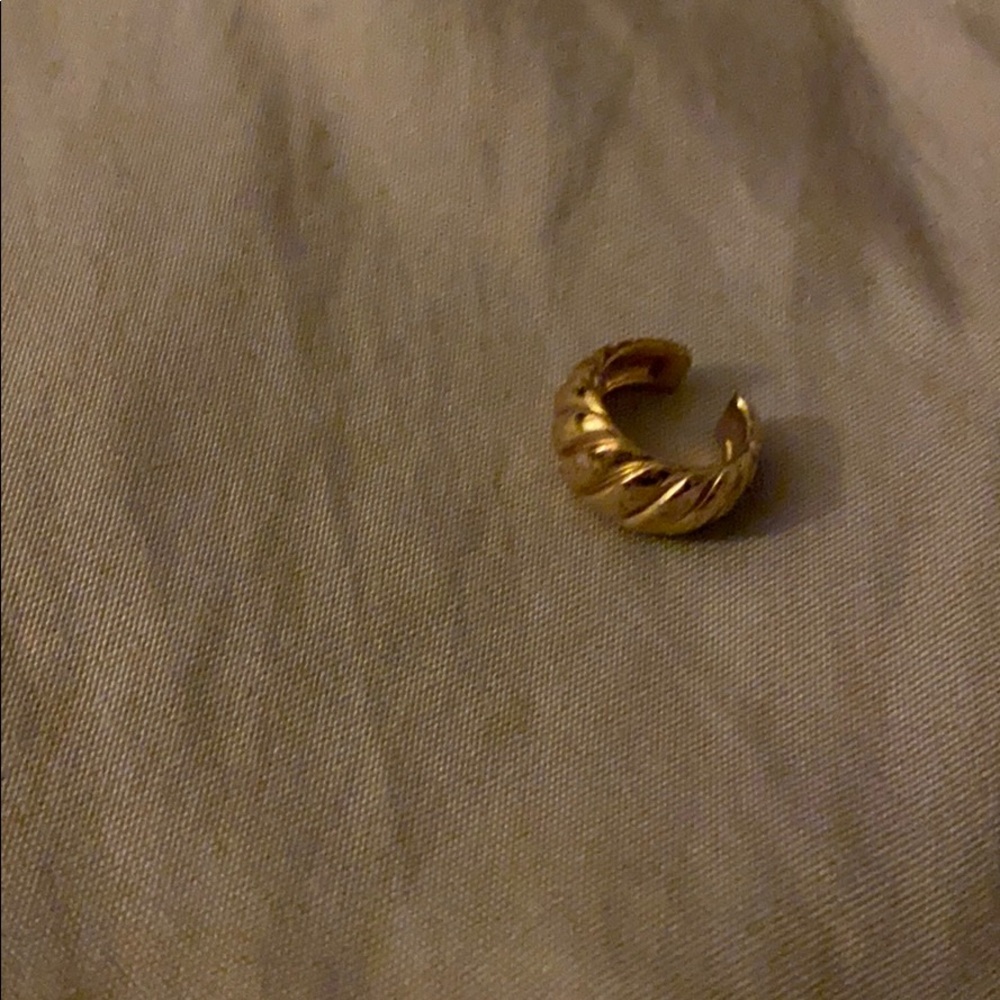 Barely Worn Mejuri Croissant Cuff